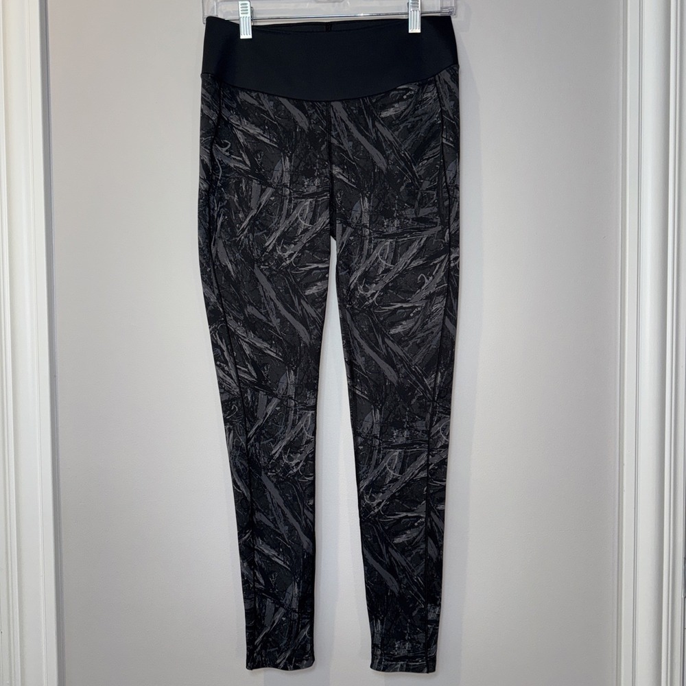 UNIQLO Meguru Yamaguchi AIRism Leggings Medium Black Gray Mottle‎ EUC